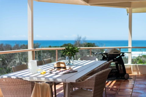 Sandrift Two - Oceanstays - Broome Tourism 1