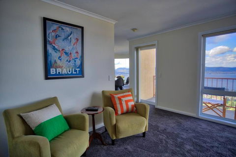 Sandy Bay Townhouse - Broome Tourism 1