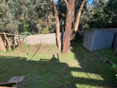 Serene 4-bedroom House In Melbourne East - Broome Tourism 3