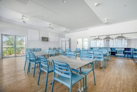 Tasman Holiday Parks - Denham Seaside - Broome Tourism 3