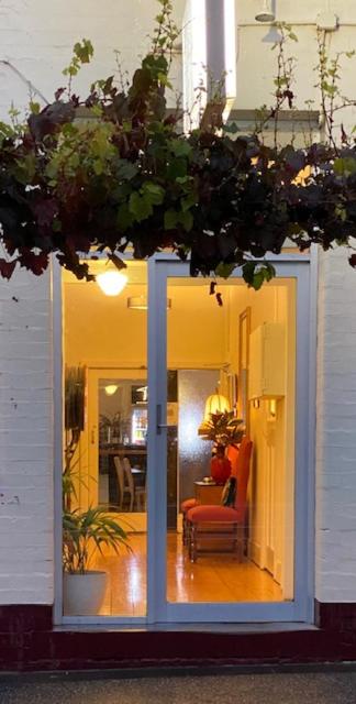 The Barkly Bistro Bar & Accommodation - Broome Tourism 1