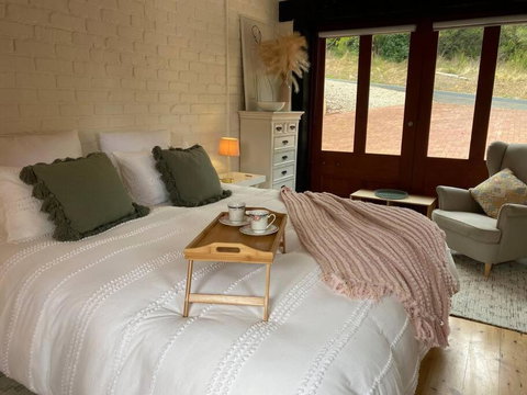 The Coach House - Broome Tourism 3