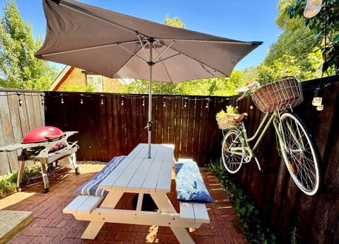 The Coach House - Broome Tourism 1