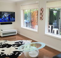 Beachside Villa Ettalong Beach - Broome Tourism