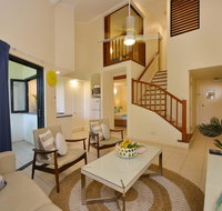 Beachstyle - Broome Tourism