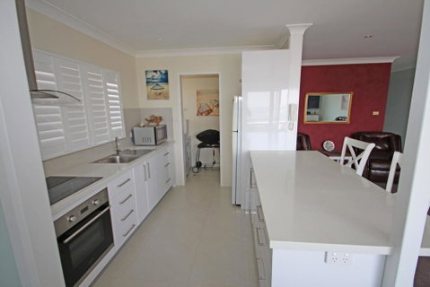 Beacon Heights Coffs Jetty - Broome Tourism 2