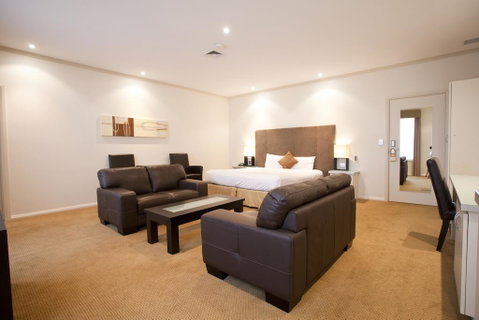 Beau Monde International - Broome Tourism 1
