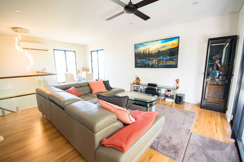 Beautiful Modern Luxury - Broome Tourism 0