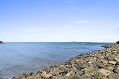 BEAUTY AND THE PEACE - INLET SIDE - Broome Tourism 2