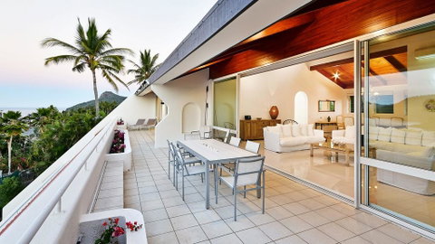 Bella Vista E9 - Ocean View Spacious 2 Bedroom With Golf Buggy - Broome Tourism 1