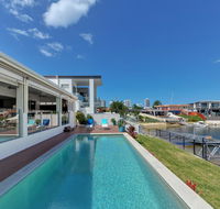 Belle Of Broadbeach - Broome Tourism
