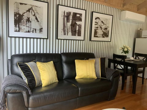 Belle's At Montville - Broome Tourism 1