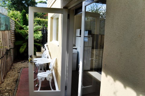 Belton Apartments - The Studio - Broome Tourism 2