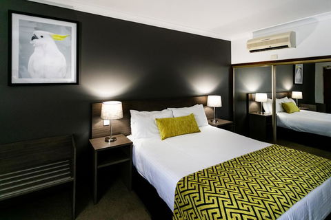Best Western Plus Ambassador Orange - Broome Tourism 1