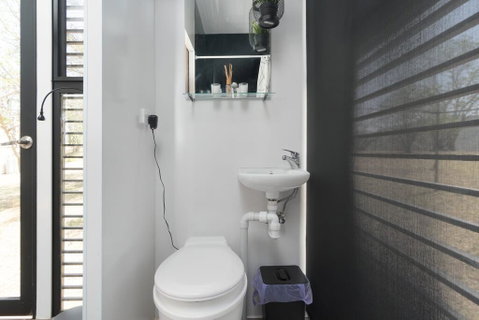 Big Tiny Paz Seven Hills Tiny House, Tallarook - Broome Tourism 2