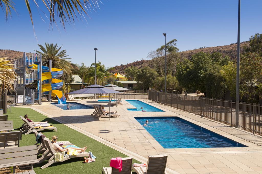  Broome Tourism
