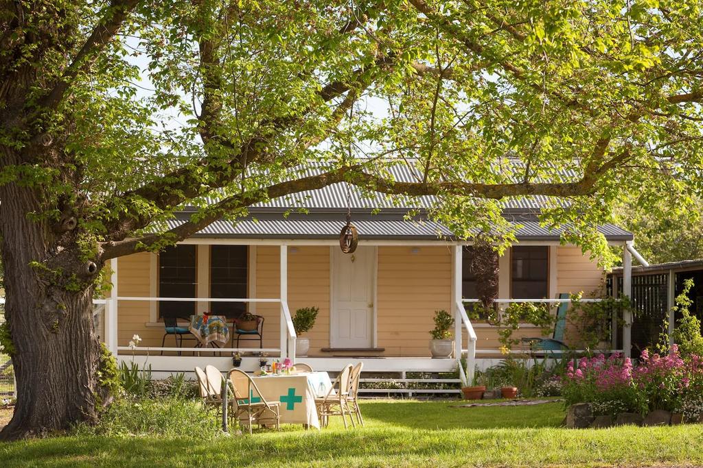 Avenel VIC Broome Tourism