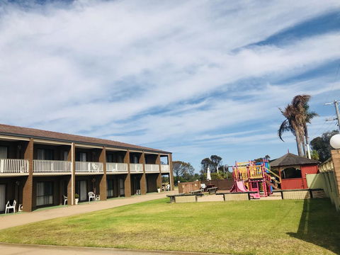 Black Swan Motor Inn - Broome Tourism 0