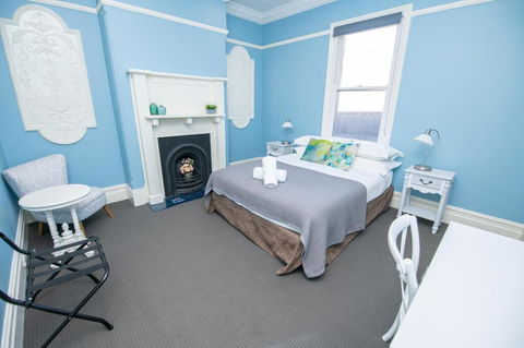 Blue Door Apartments Heritage Charm In CBD - Broome Tourism 2
