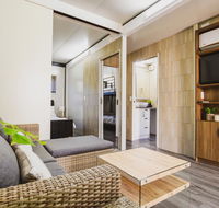 Blue Sapphire Village - Broome Tourism