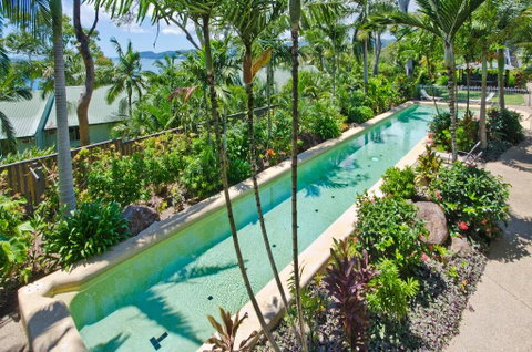 Blue Water Views - Broome Tourism 3
