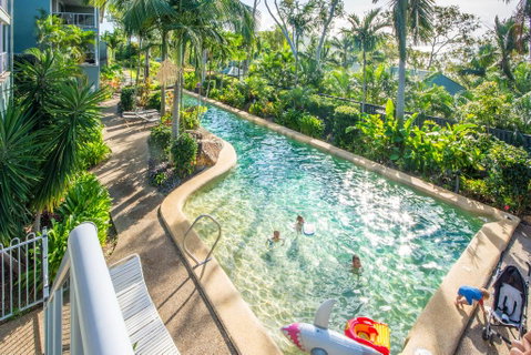 Blue Water Views - Broome Tourism 1