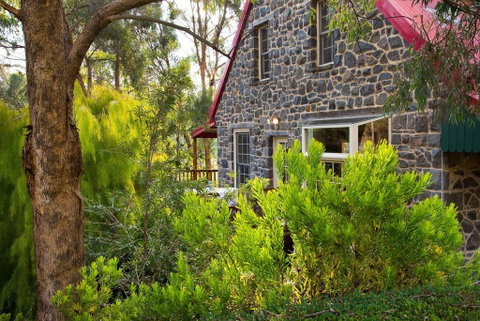 Bluegums Retreat - Broome Tourism 3
