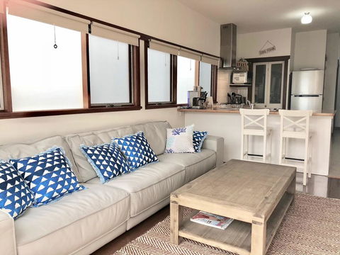 Bluey's - Broome Tourism 1