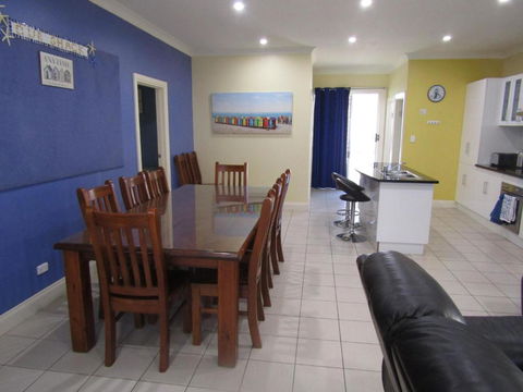 The Shack At Stansbury - Broome Tourism 3