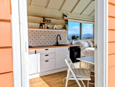 Warburton Tiny House - Tiny Stays - Broome Tourism 3