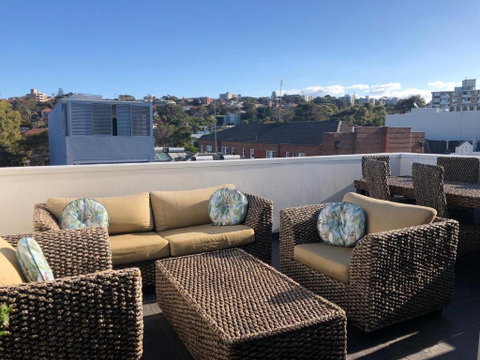 XQ Collection La Casa De Frida - Modern Studio With Balcony - Broome Tourism 1