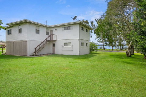 Welcome To Waterfront Views - Broome Tourism 1