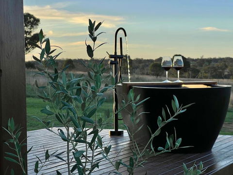 Alum Rock Hideaway - Broome Tourism 0