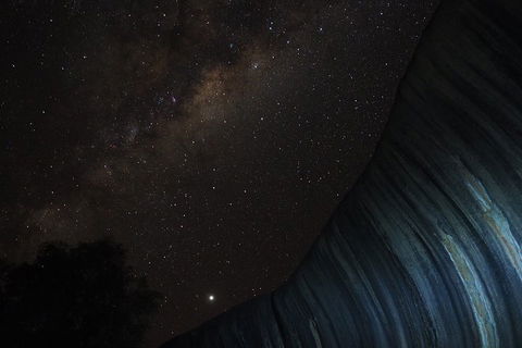 Wave Rock, Wild Flowers And Astro Photography - Broome Tourism 3