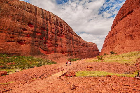 Kata Tjuta Sunrise And Valley Of The Winds Half-Day Trip - Broome Tourism 3