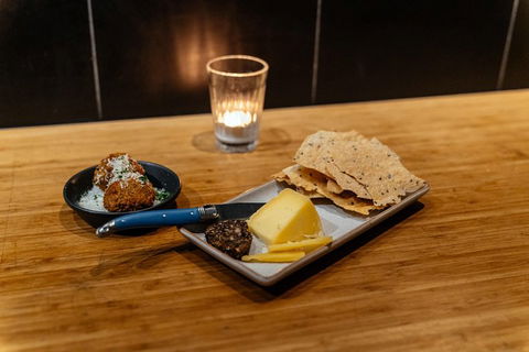 The Flavors Of Perth: Fremantle Wine & Bites Private Tour - Broome Tourism 4