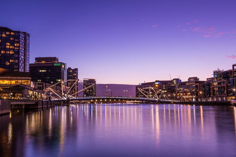 Summer Twilight Cruise On The Yarra River - Broome Tourism 5