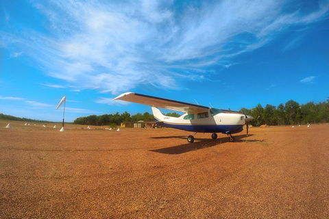 Wave Rock Half Day Air & Ground Tour - Broome Tourism 0