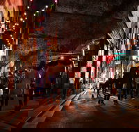 Melbourne After Dark 2-hour walking tour - Broome Tourism