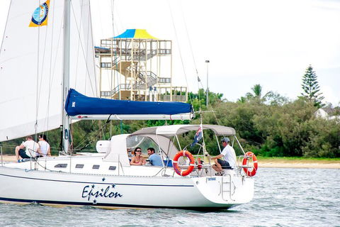 Gold Coast Sunset Cruise With Sparkling Wine & Nibbles Platter - Broome Tourism 3