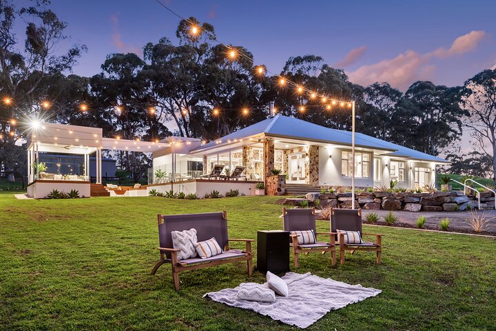  Broome Tourism