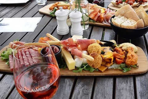 CHEVY CONVERTIBLE Package For 4 -Wine Lunch Cheese & Chocolate From Yarra Valley - Broome Tourism 0