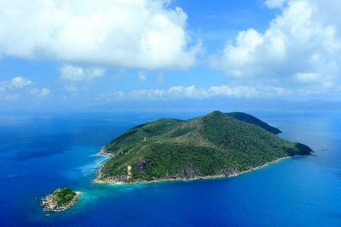 The Whitsunday Express Scenic Flight - 25 Minutes - Broome Tourism 3