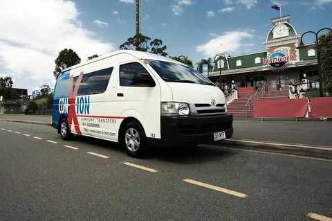 Gold Coast Airport Arrival Transfer - Broome Tourism 0